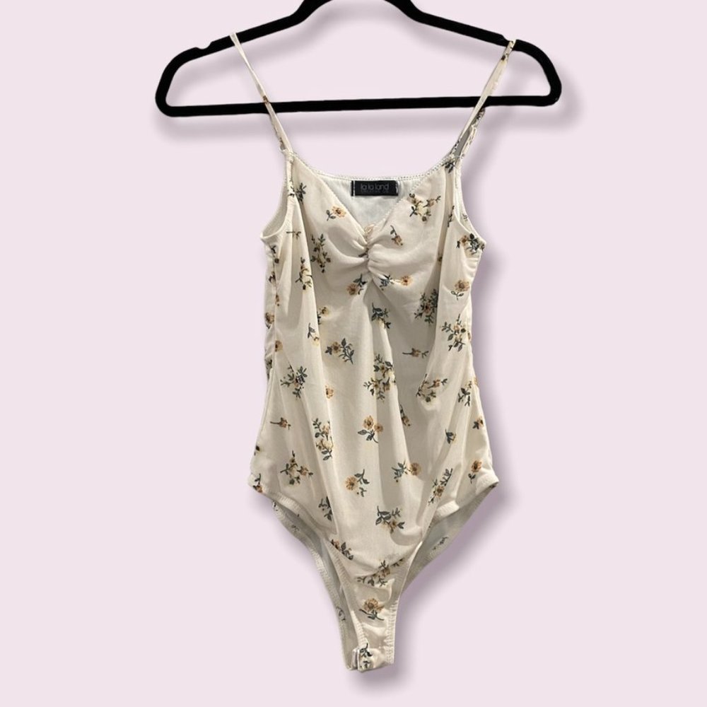 La La Land Creative Co Mesh Daisy Floral Print Bodysuit Pastel Yellow XS